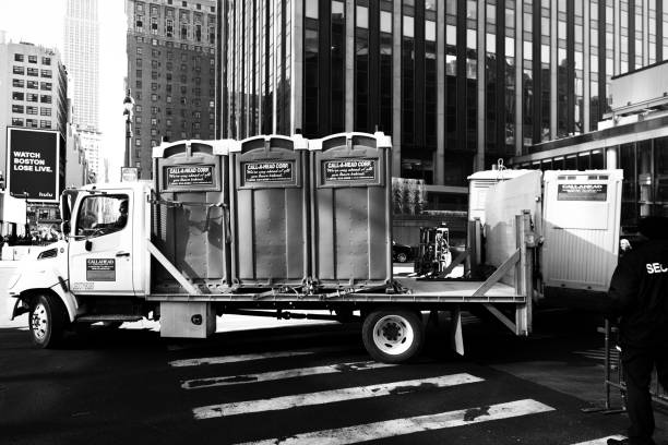 Portable Toilet Options We Offer in Clearview, WA